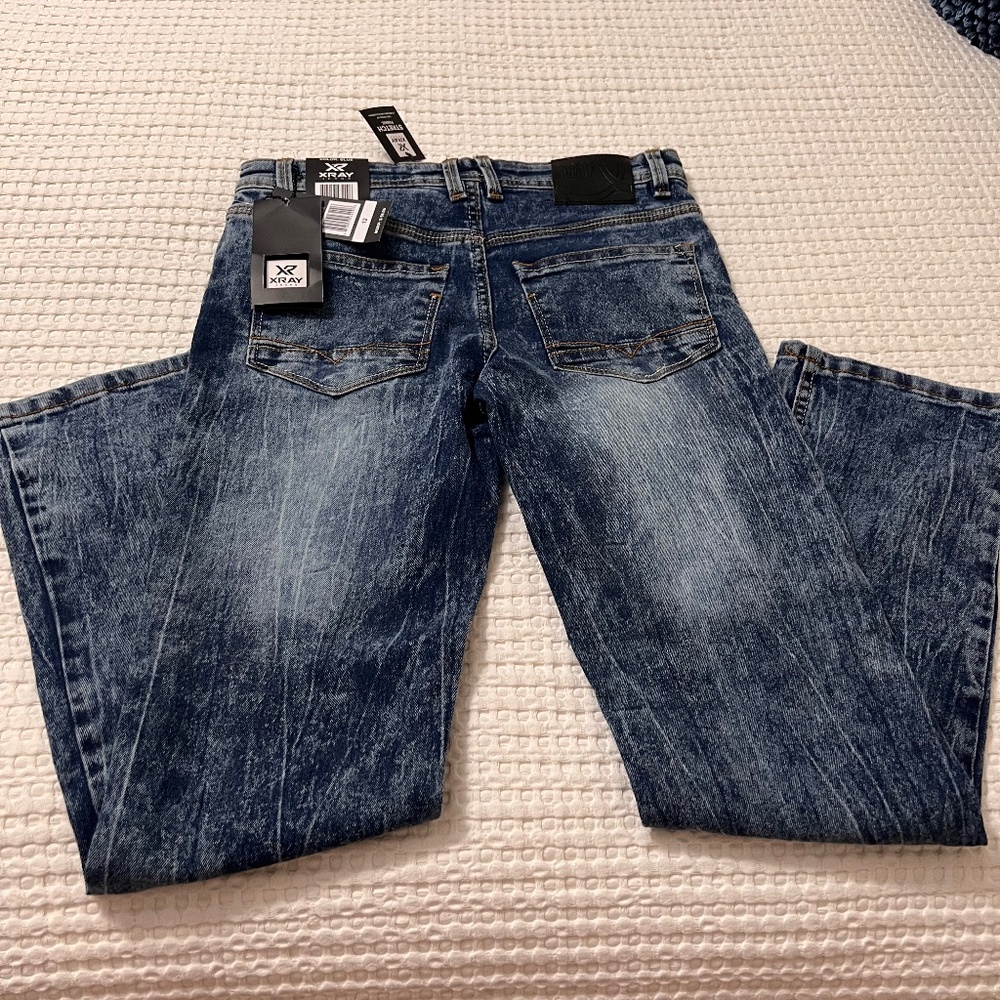 BRAND NEW WITH TAGS *X-RAY JEANS*
